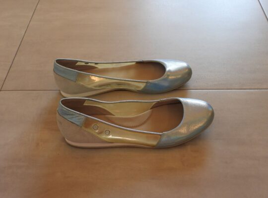 Μπαλαρίνες Calvin Klein νούμερο 40 ή 9 USA