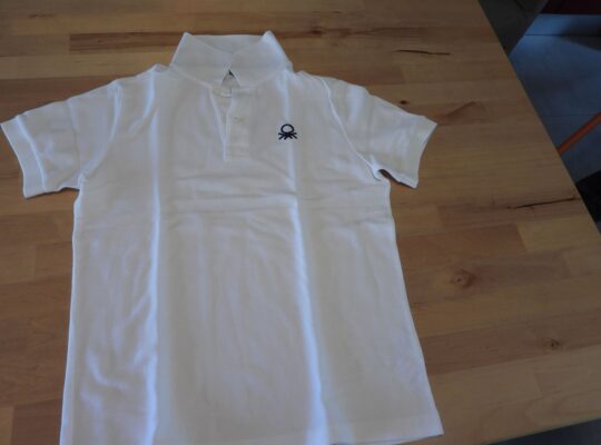 Unisex λευκό polo Benetton νούμερο Μ 130cm