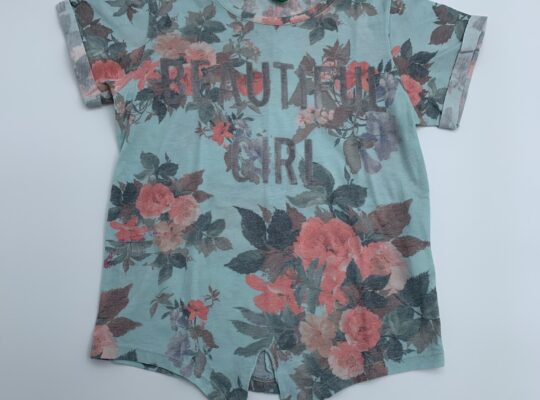 Benetton T-shirt γαλάζιο με λουλούδια 6-7 ετών