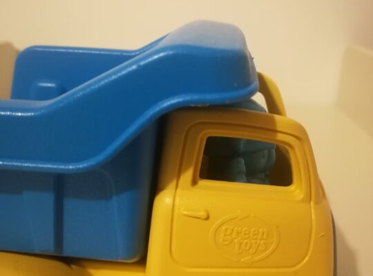 Ανατρεπόμενο φορτηγό Green toys