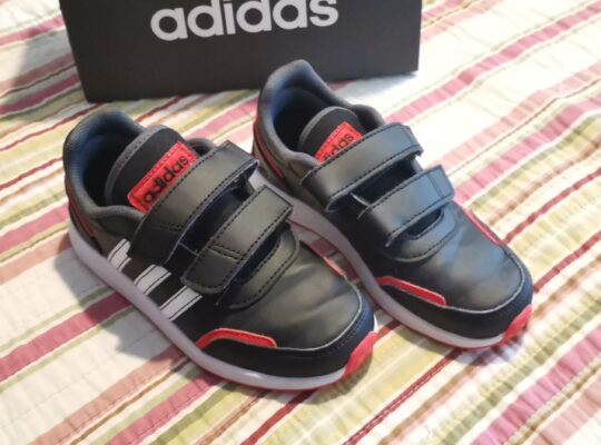 Συλλογή παπουτσιών Adidas, Nike, Geox, Crocs