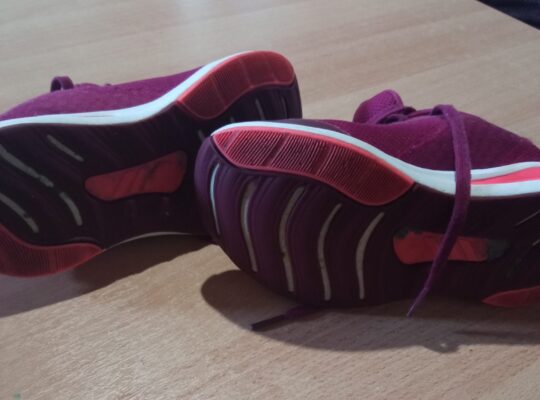 Παπούτσια adidas Νο 30
