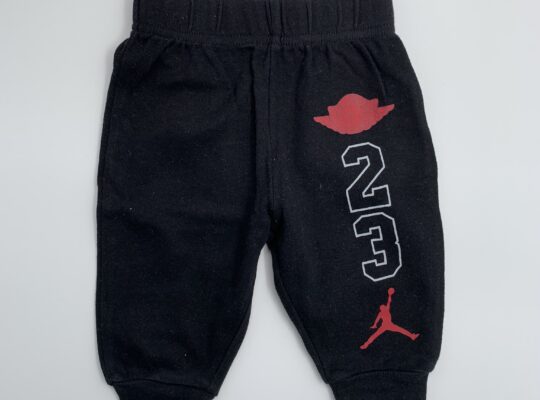 Nike Jordan κορμάκι, παντελόνι & σκουφί 6 μηνών