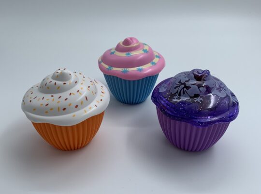 Κούκλες Cupcake Surprise