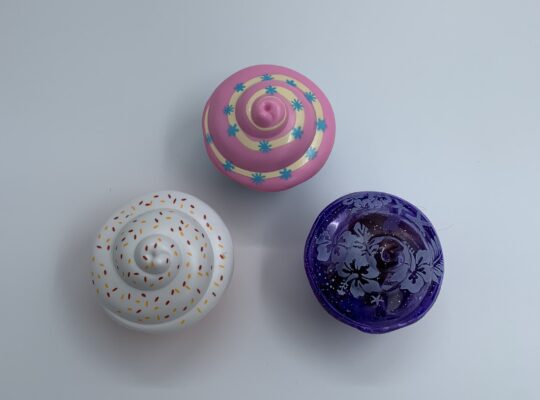Κούκλες Cupcake Surprise