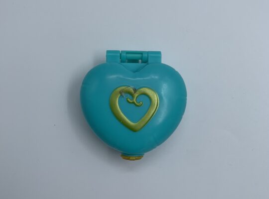 Polly Pocket μινιατούρα σε σχήμα καρδιάς