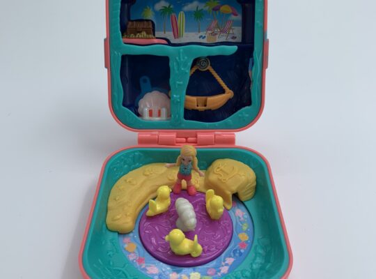Polly Pocket μίνι θήκη με φιόγκο “Καλοκαίρι”