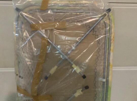 Παρκοκρέβατο με διπλό δίχτυ & ενσωματωμένο στρώμα