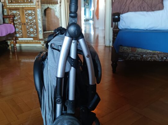 Peg Perego Ypsi Καρότσι Γκρι με πορτ μπεμπέ