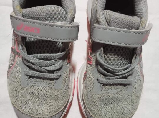 Αθλητικά παπούτσια Asics Νο 29.5