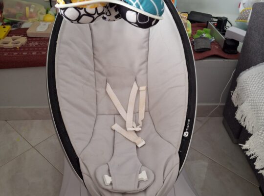 4 moms Βρεφικό Ρηλάξ MaMaRoo